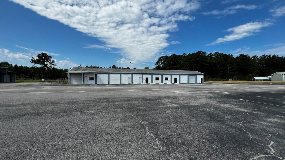 More Photos Of 468 Nelson Ferry Rd, Moncks Corner Unknown For Lease