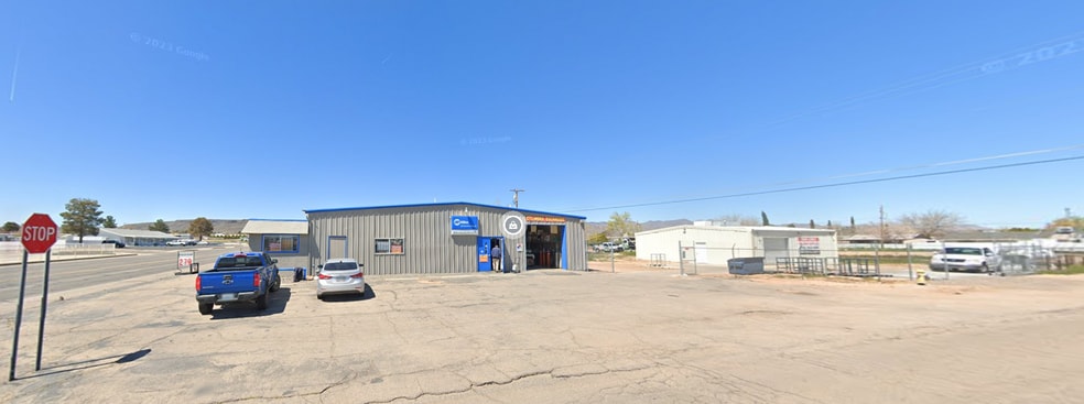 More Photos Of 2365 Northern Ave, Kingman Unknown For Lease
