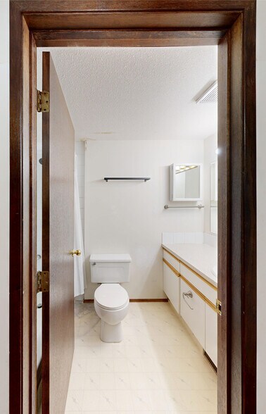 More Photos Of 7914-7916 110 St NW, Edmonton Apartments For Sale