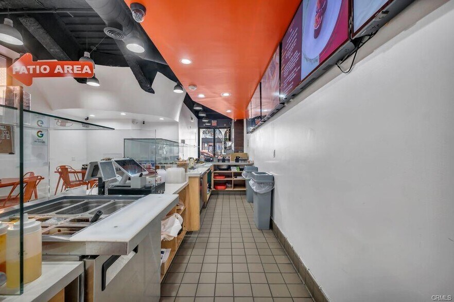 More Photos Of 1147 Westwood Blvd, Los Angeles General Retail For Lease