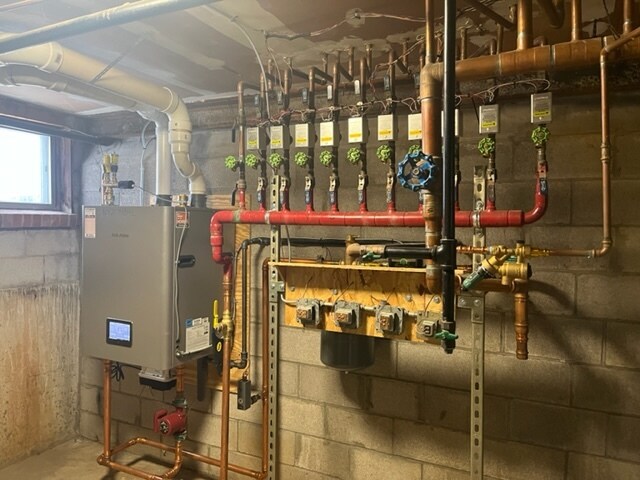 More Photos Of 1545 East and West Rd, West Seneca Apartments For Sale