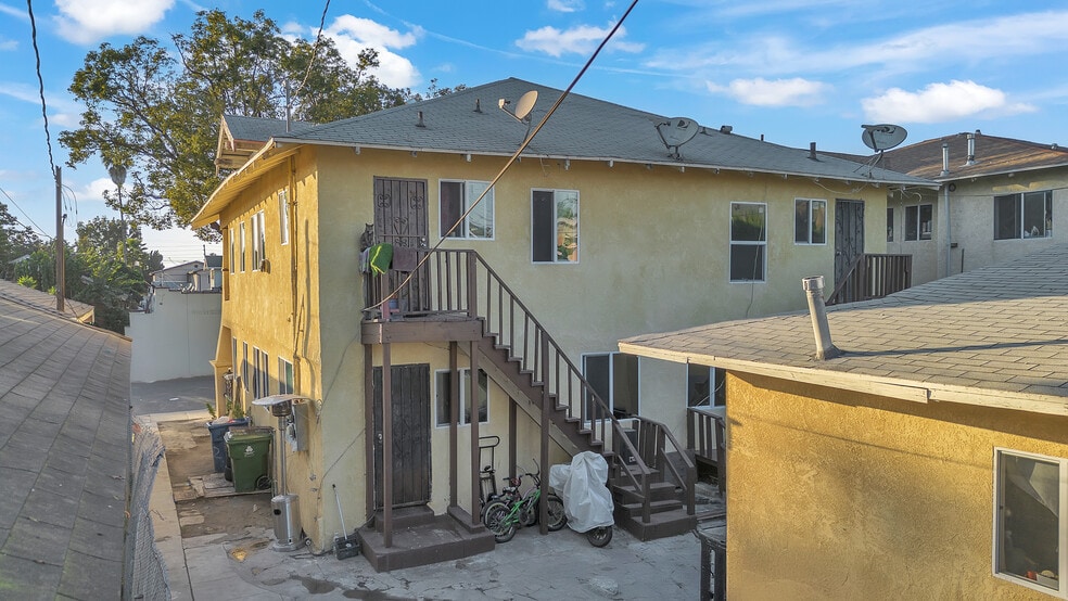 More Photos Of 4257 San Pedro Pl, Los Angeles Apartments For Sale