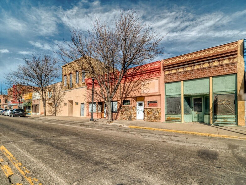 More Photos Of 618-620 Main St, Walsenburg Specialty For Sale
