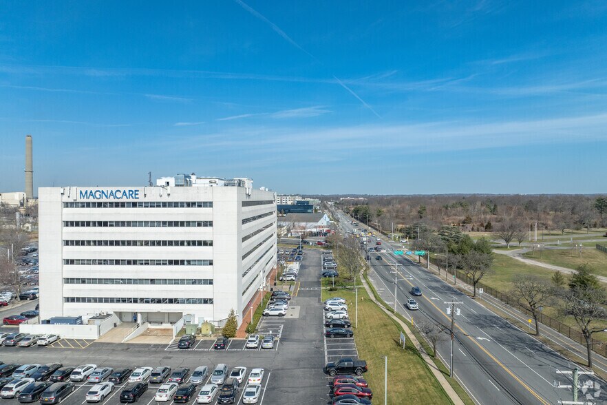 More Photos Of 1600 Stewart Ave, Westbury Medical For Lease