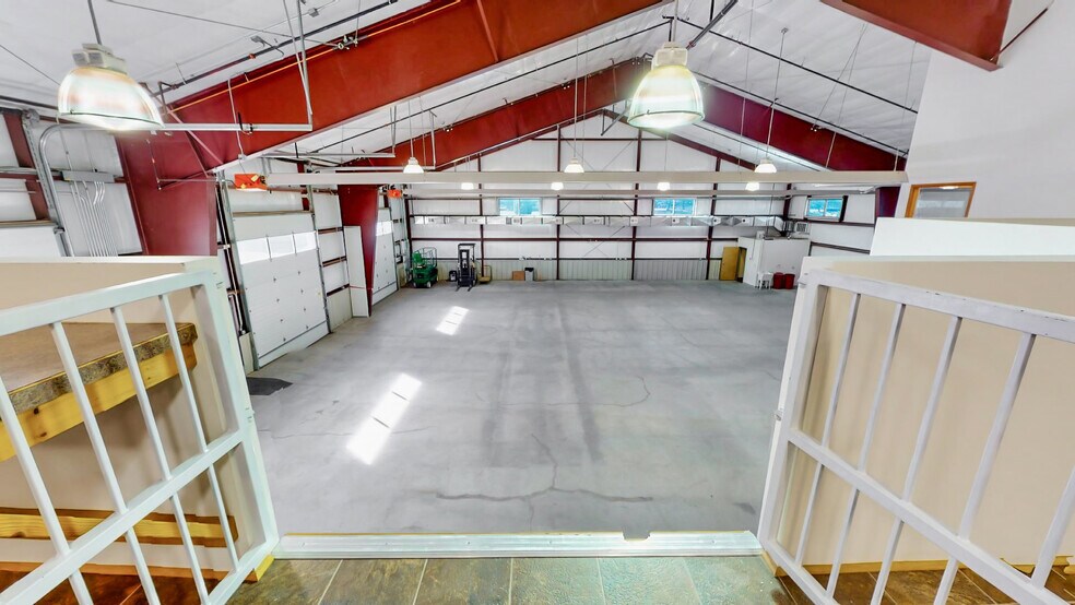 More Photos Of 5740 Boeing Dr, Loveland Warehouse For Sale