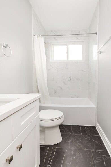 More Photos Of 3806 Ohio st, Chicago Apartments For Sale