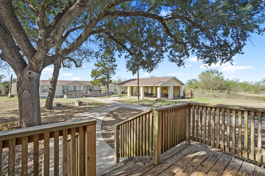 More Photos Of 298 State Highway 239, Kenedy Specialty For Sale