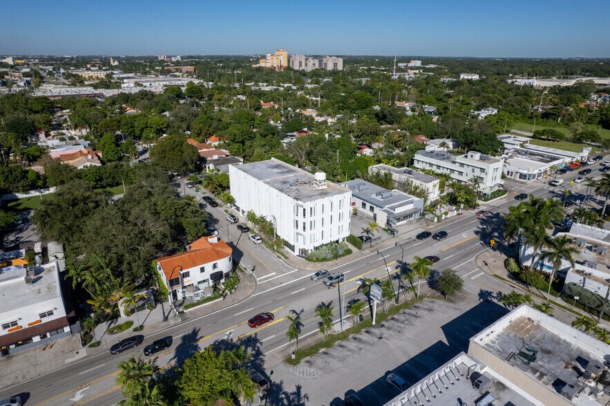 More Photos Of 7300 Biscayne Blvd, Miami Loft Creative Space For Lease