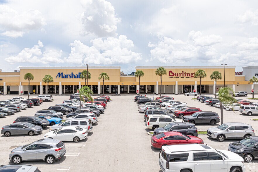 More Photos Of 1630-1738 W 49th St, Hialeah Storefront For Lease