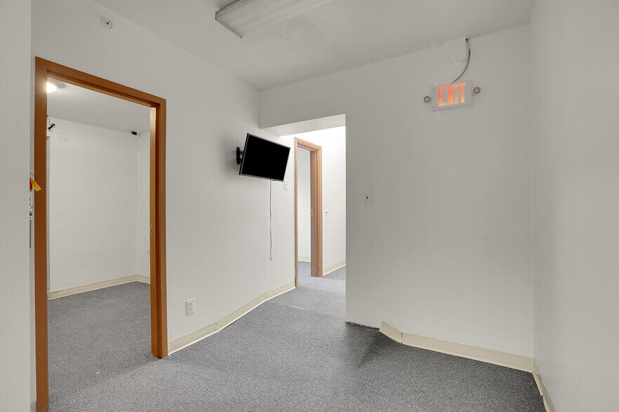 More Photos Of 330 Park Ave, Fort Lupton Office For Lease