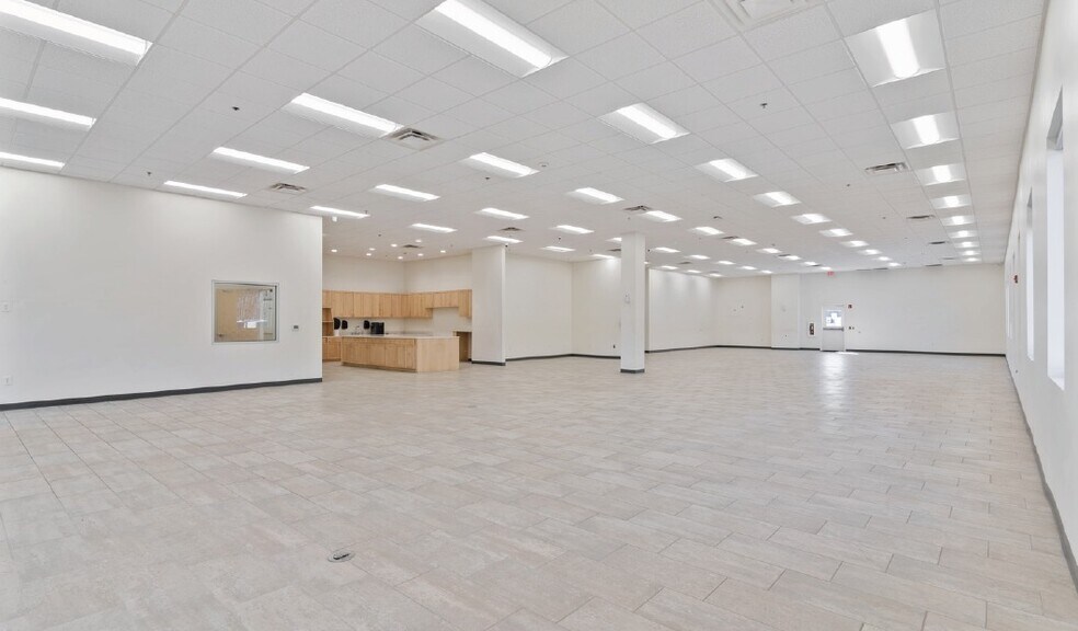 More Photos Of 1010 Citizens Pky, Morrow Unknown For Lease