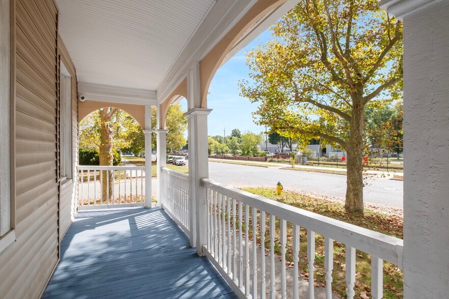 More Photos Of 423 Atlantic Ave, Egg Harbor City Multifamily For Sale