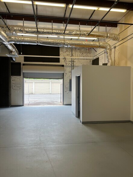 More Photos Of 16101 Cantrell Rd, Little Rock Office For Lease