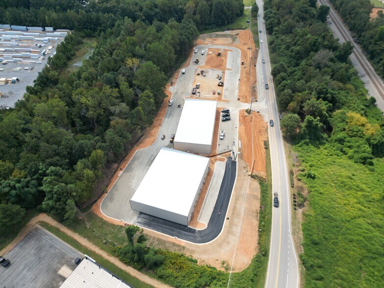 More Photos Of 4625 Atlanta Hwy, Flowery Branch Warehouse For Sale