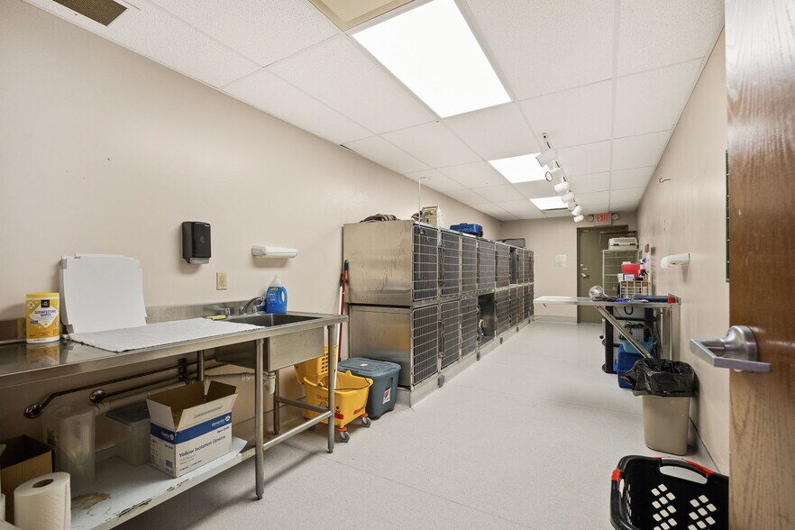 More Photos Of 20994 State Route K, Saint Joseph Office For Lease