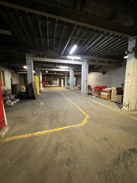 More Photos Of 42 S Brooke St, Fond Du Lac Industrial For Sale