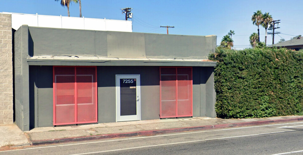 Primary Photo Of 7255 Woodley Ave, Van Nuys Warehouse For Lease