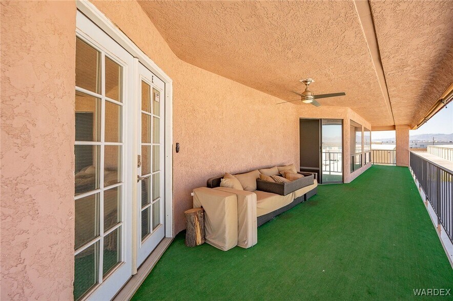 More Photos Of 1055 Empire Dr, Lake Havasu City Distribution For Lease