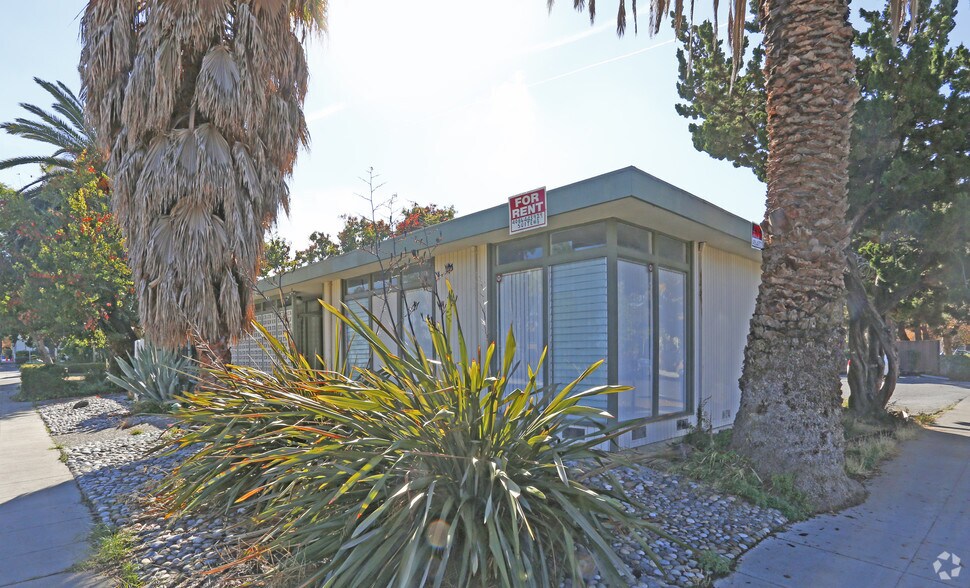 Primary Photo Of 93 N 14th St, San Jose Medical For Sale