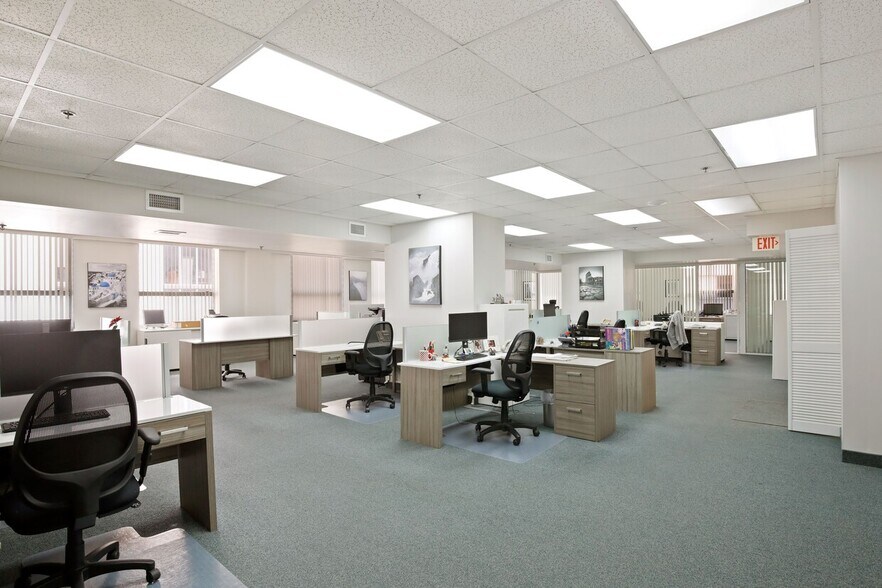 More Photos Of 168 SE 1st St, Miami Loft Creative Space For Lease