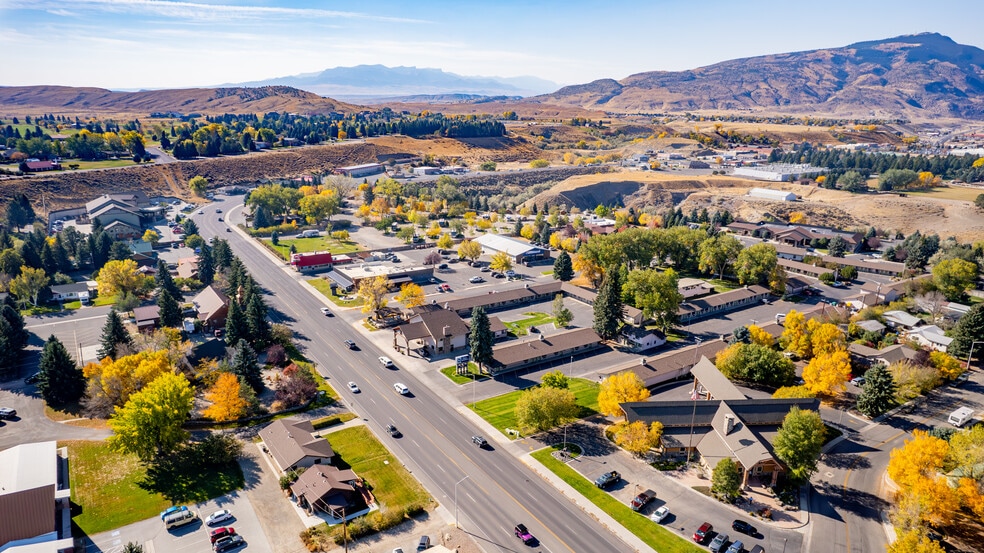 More Photos Of 1651 8th St, Cody Restaurant For Sale