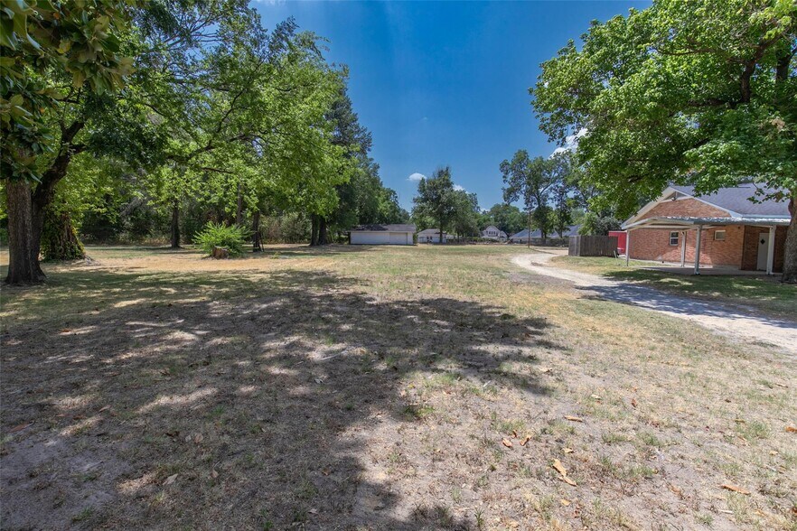 More Photos Of 434 Jefferson St E, Sulphur Springs Religious Facility For Sale