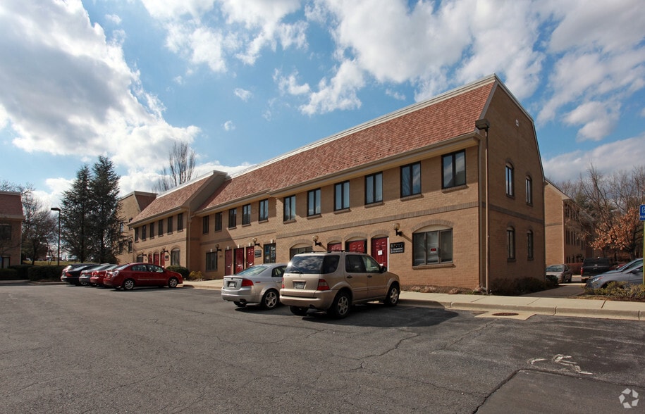 More Photos Of 965 Russell Ave, Gaithersburg Office For Lease