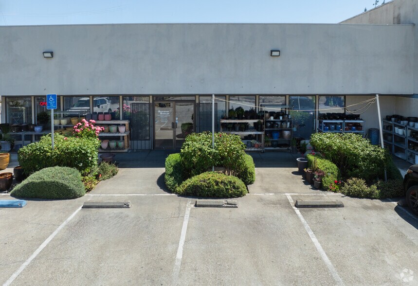 More Photos Of 656 Rosemarie Ln, Stockton Freestanding For Sale