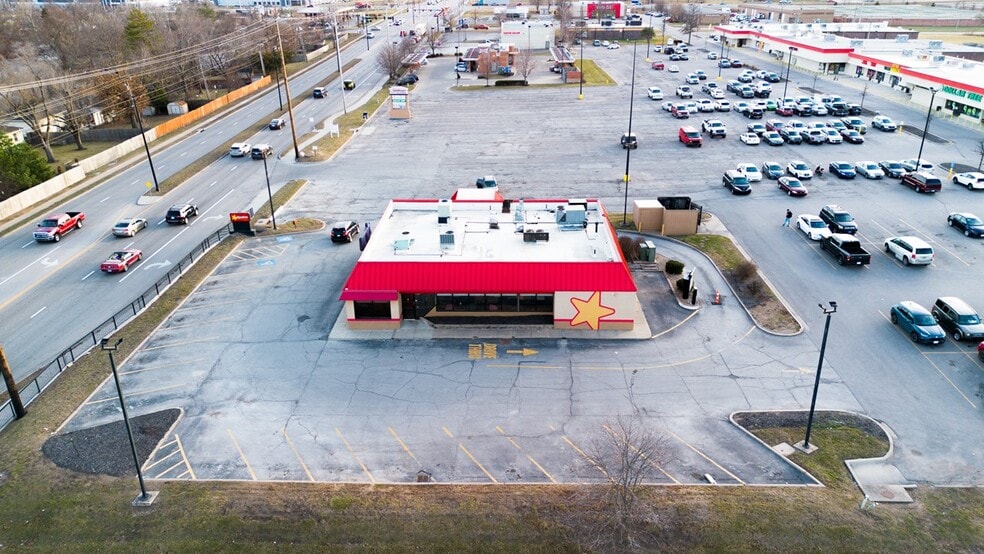 More Photos Of 815 S Parker St, Olathe Fast Food For Lease