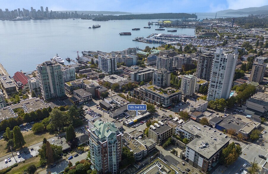 More Photos Of 152-111 E Lonsdale Av, North Vancouver Storefront For Lease