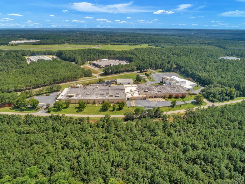 More Photos Of 65 Windham Blvd, Aiken Manufacturing For Sale