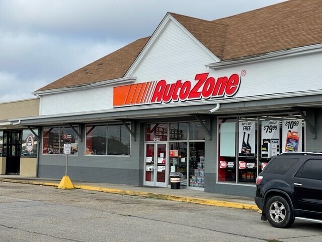 More Photos Of 6433 Highway 182 E, Morgan City Storefront For Lease