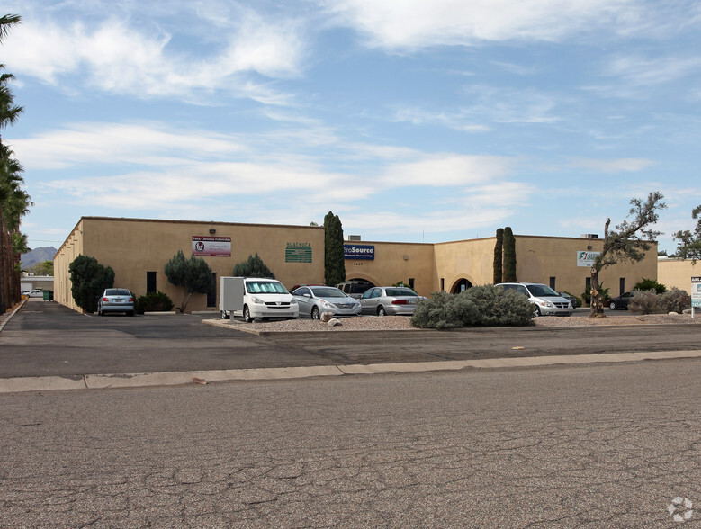 Primary Photo Of 2425 N Huachuca Dr, Tucson Manufacturing For Lease