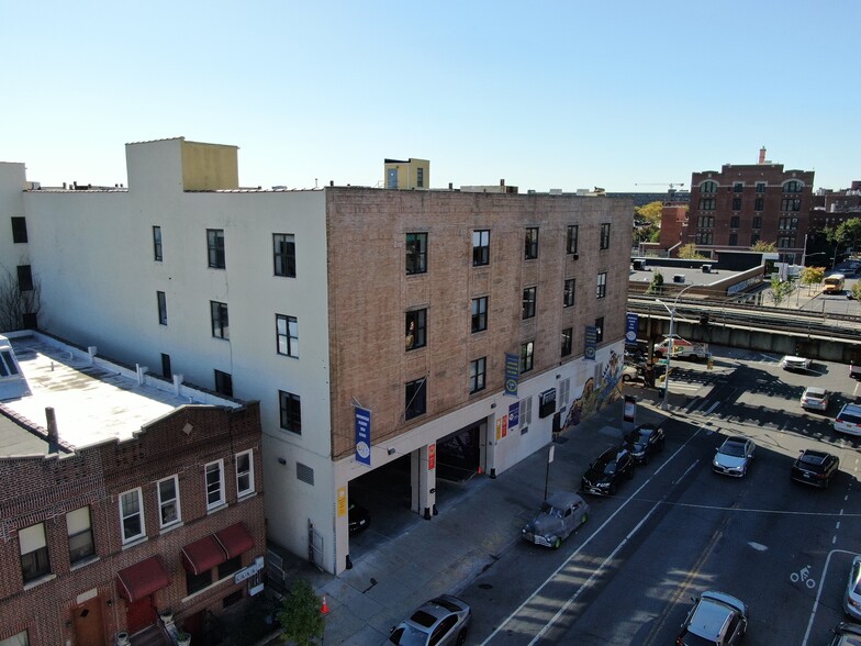 Primary Photo Of 1150 New York Ave, Brooklyn Schools For Sale