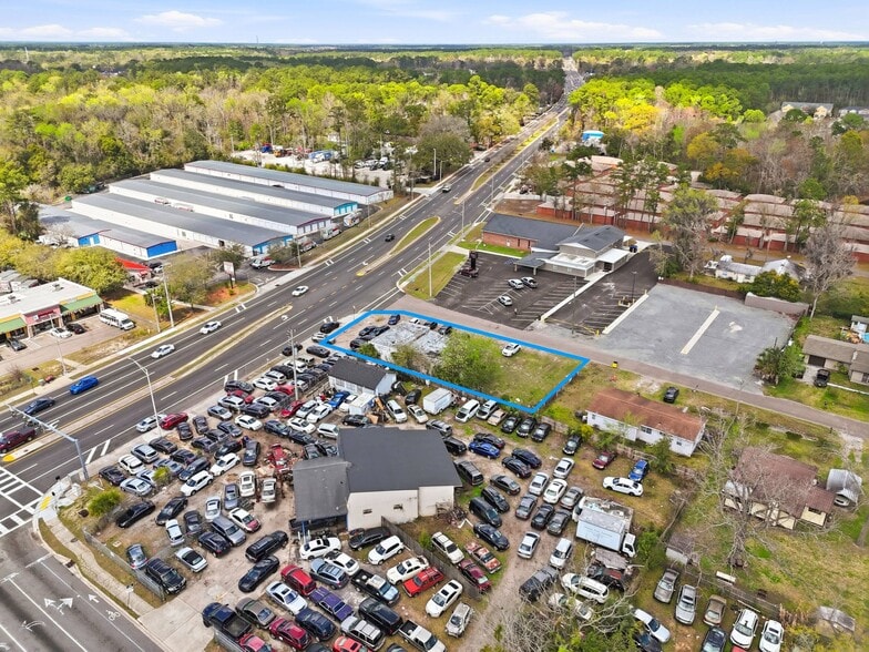 More Photos Of 10729 Lem Turner Rd, Jacksonville Storefront Retail Office For Sale