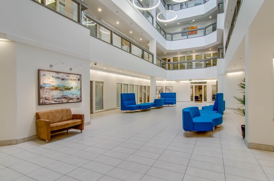 More Photos Of 310 E 4500 S, Murray Office For Lease