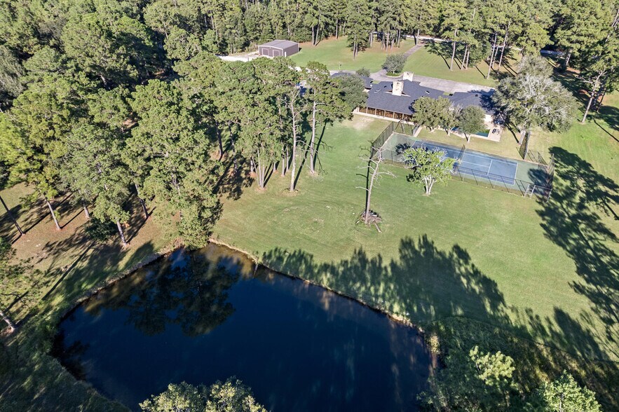 More Photos Of 15815 Highway 105, Sour Lake Specialty For Sale