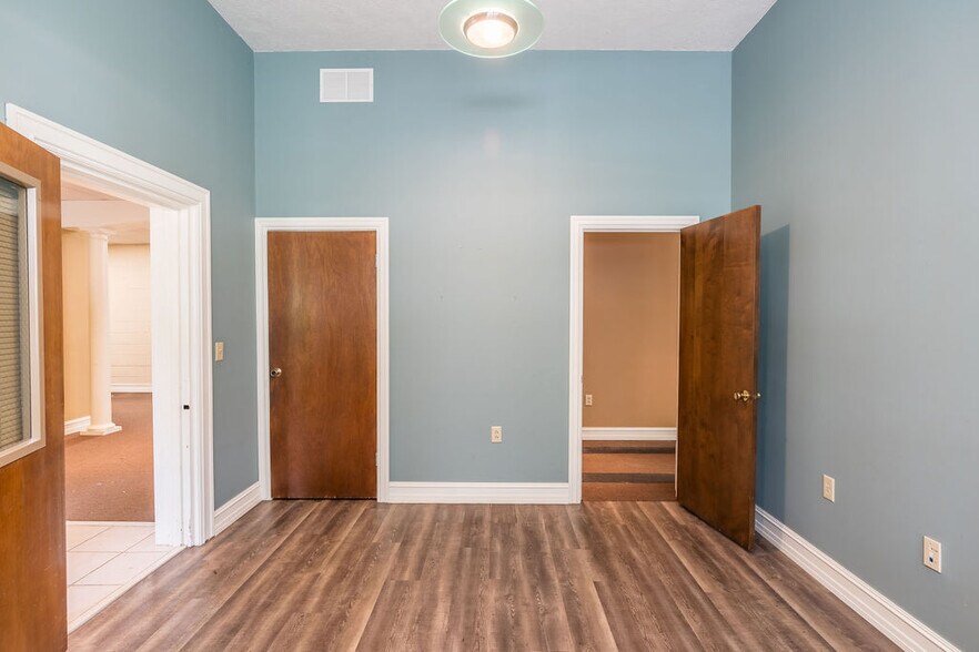 More Photos Of 140 College St, Crofton Schools For Sale