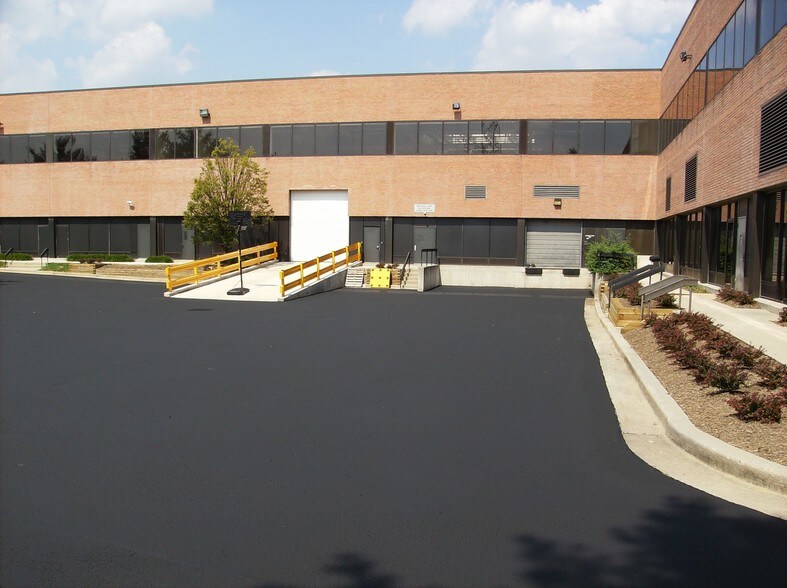 More Photos Of 4400 Forbes Blvd, Lanham Light Distribution For Lease