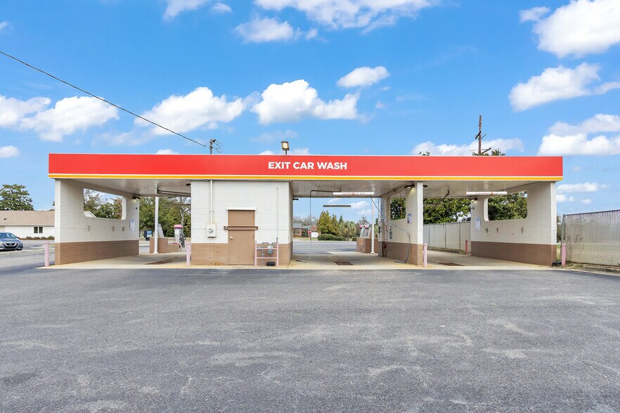 More Photos Of 206 Railroad Ave E, Wagener Freestanding For Sale