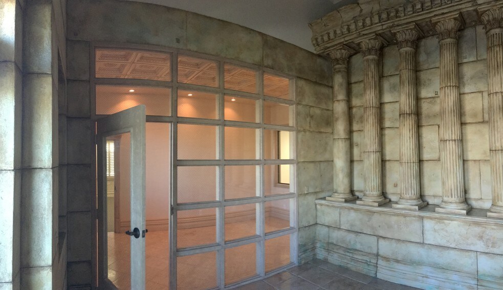 More Photos Of 5974 Silver Springs Dr, El Paso Office For Lease