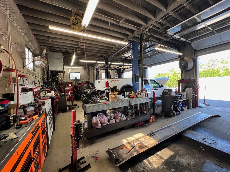 More Photos Of 2140 US Highway 70, Connelly Springs Auto Repair For Sale