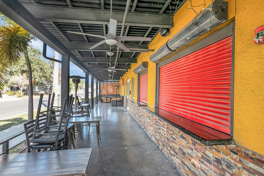 More Photos Of 122 S Howard Ave, Tampa Restaurant For Lease