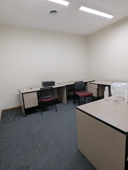 More Photos Of 572-574 Newark Ave, Jersey City Office For Sale