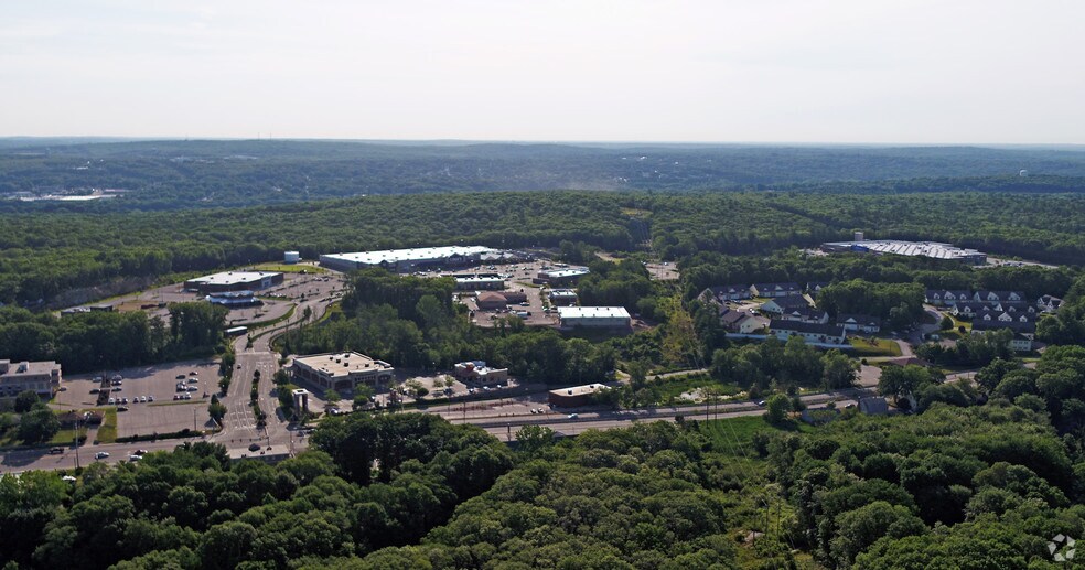 More Photos Of Eddie Dowling Hwy, North Smithfield Unknown For Lease