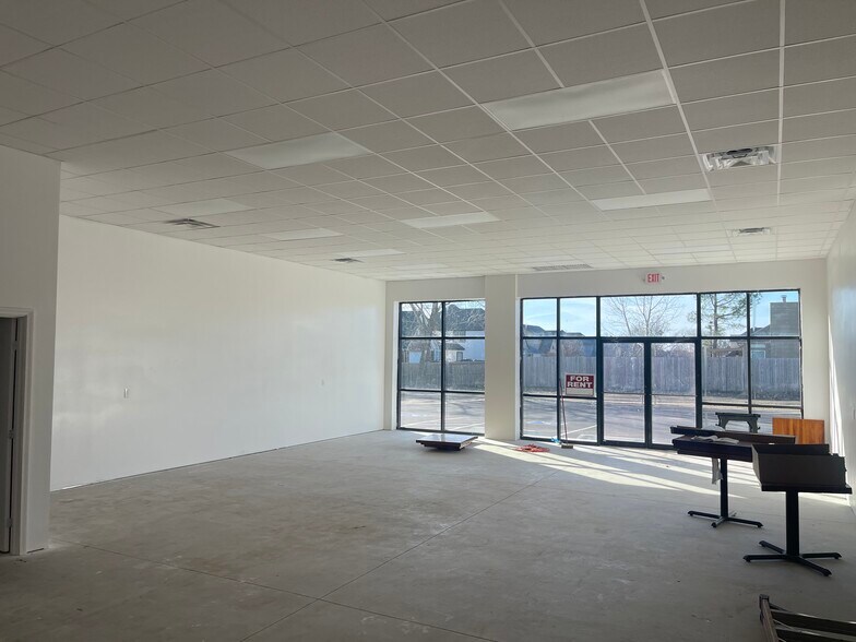 More Photos Of 2712 W Kenosha St, Broken Arrow Storefront Retail Office For Lease