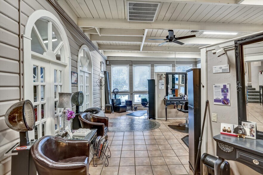 More Photos Of 144 Reamer St, Auburn Specialty For Sale