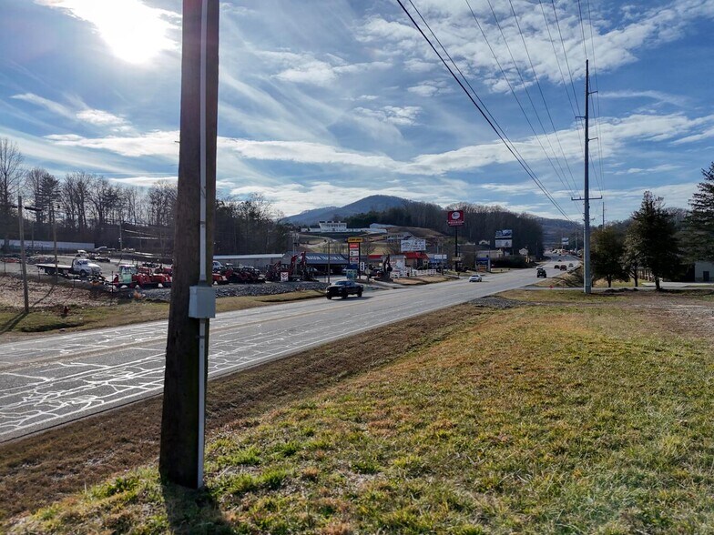More Photos Of 00 US 76 w hwy, Hiawassee Land For Sale