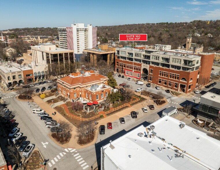 More Photos Of 1 E Center St, Fayetteville Office Residential For Lease