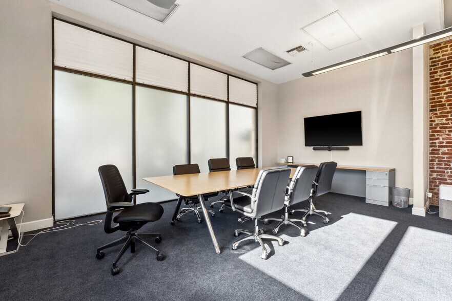 More Photos Of 247 High St, Palo Alto Office For Lease